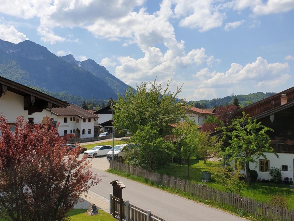 Gaestehaus Drahrer - Chiemgau Karte Apartment อินเซลล์ ภายนอก รูปภาพ