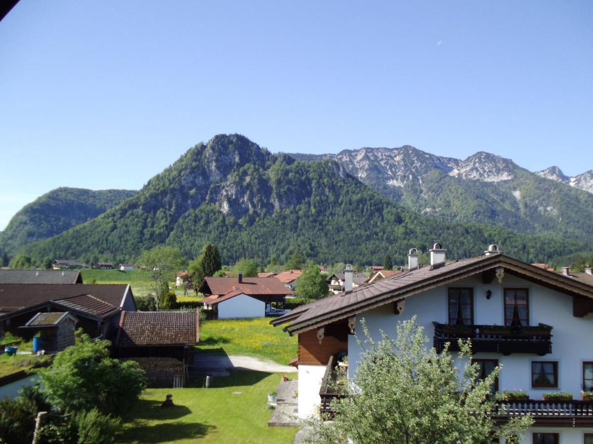 Gaestehaus Drahrer - Chiemgau Karte Apartment อินเซลล์ ภายนอก รูปภาพ