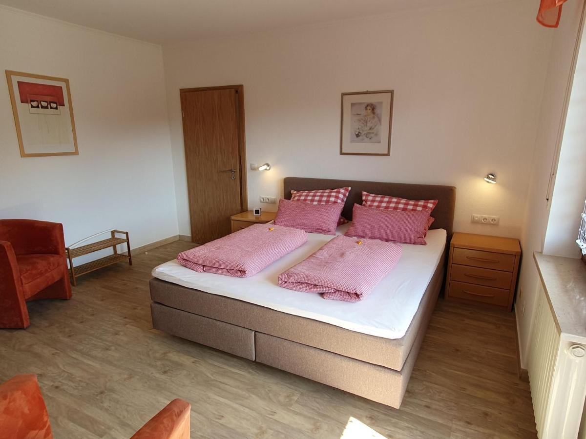 Gaestehaus Drahrer - Chiemgau Karte อินเซลล์ ภายนอก รูปภาพ