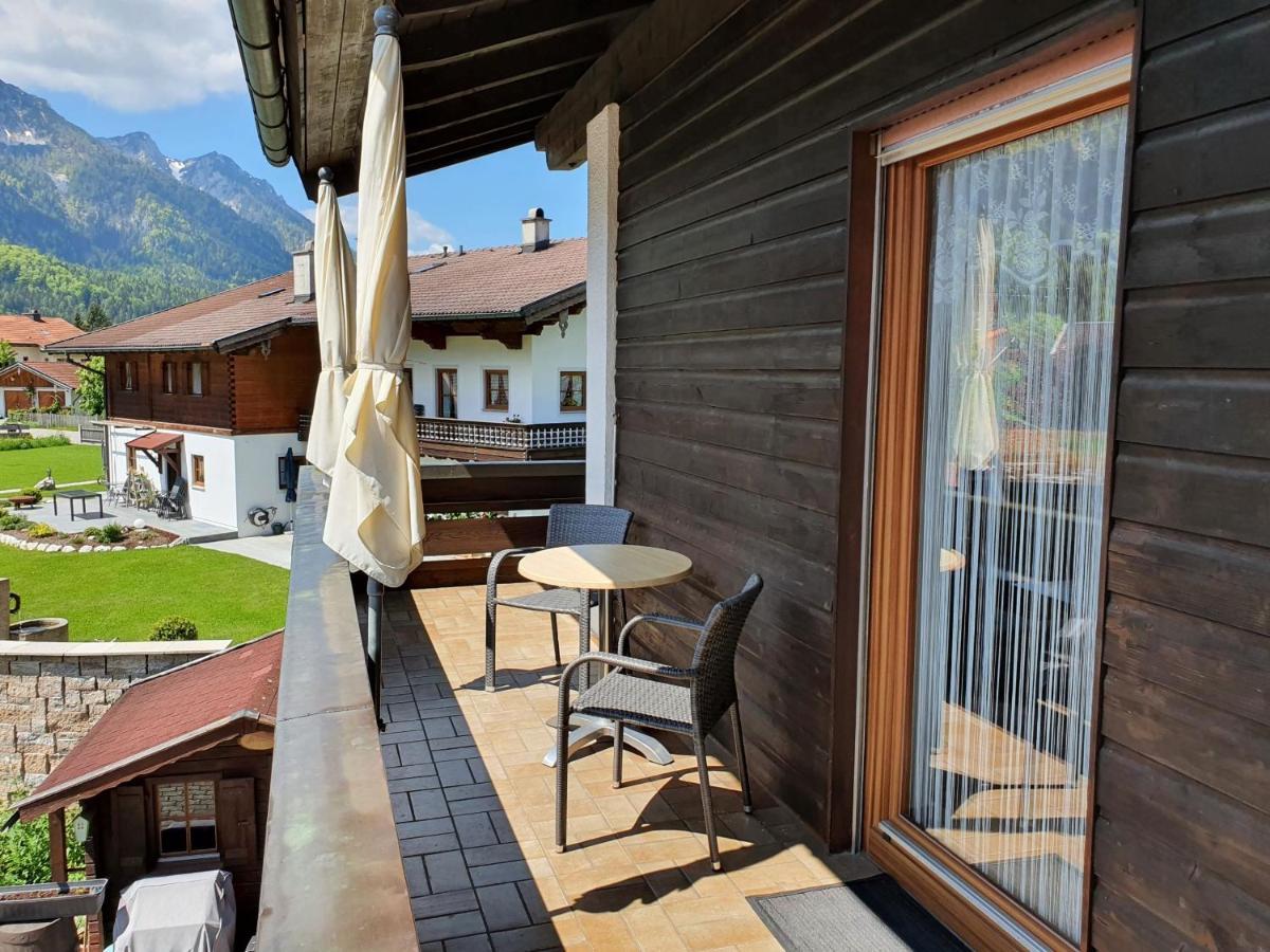 Gaestehaus Drahrer - Chiemgau Karte Apartment อินเซลล์ ภายนอก รูปภาพ